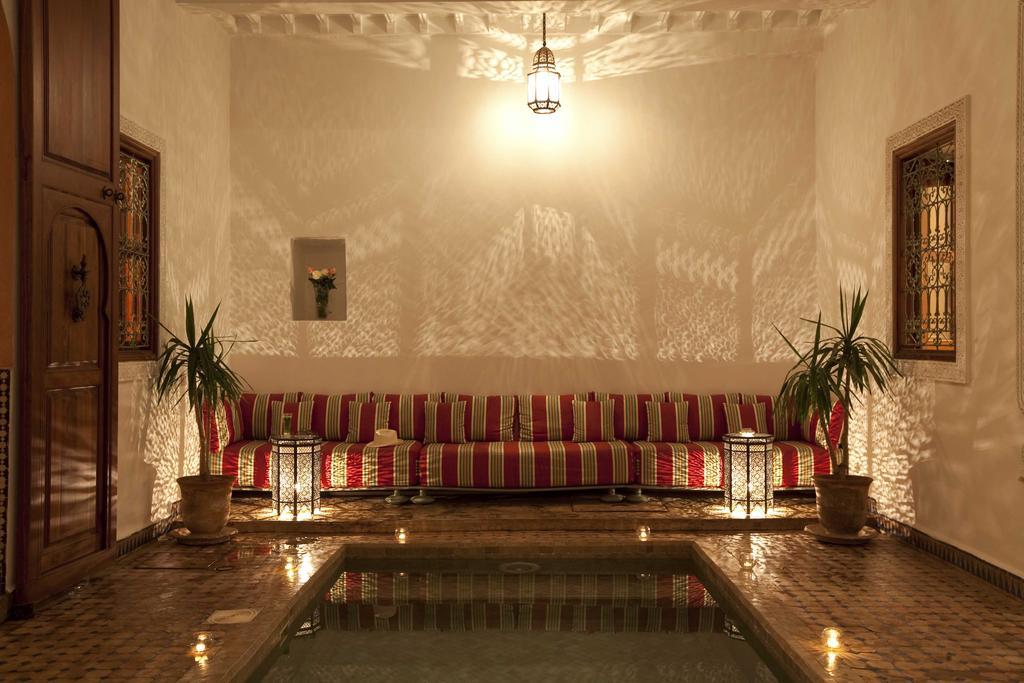 Riad Les Bougainvilliers Marrakesh Exterior photo