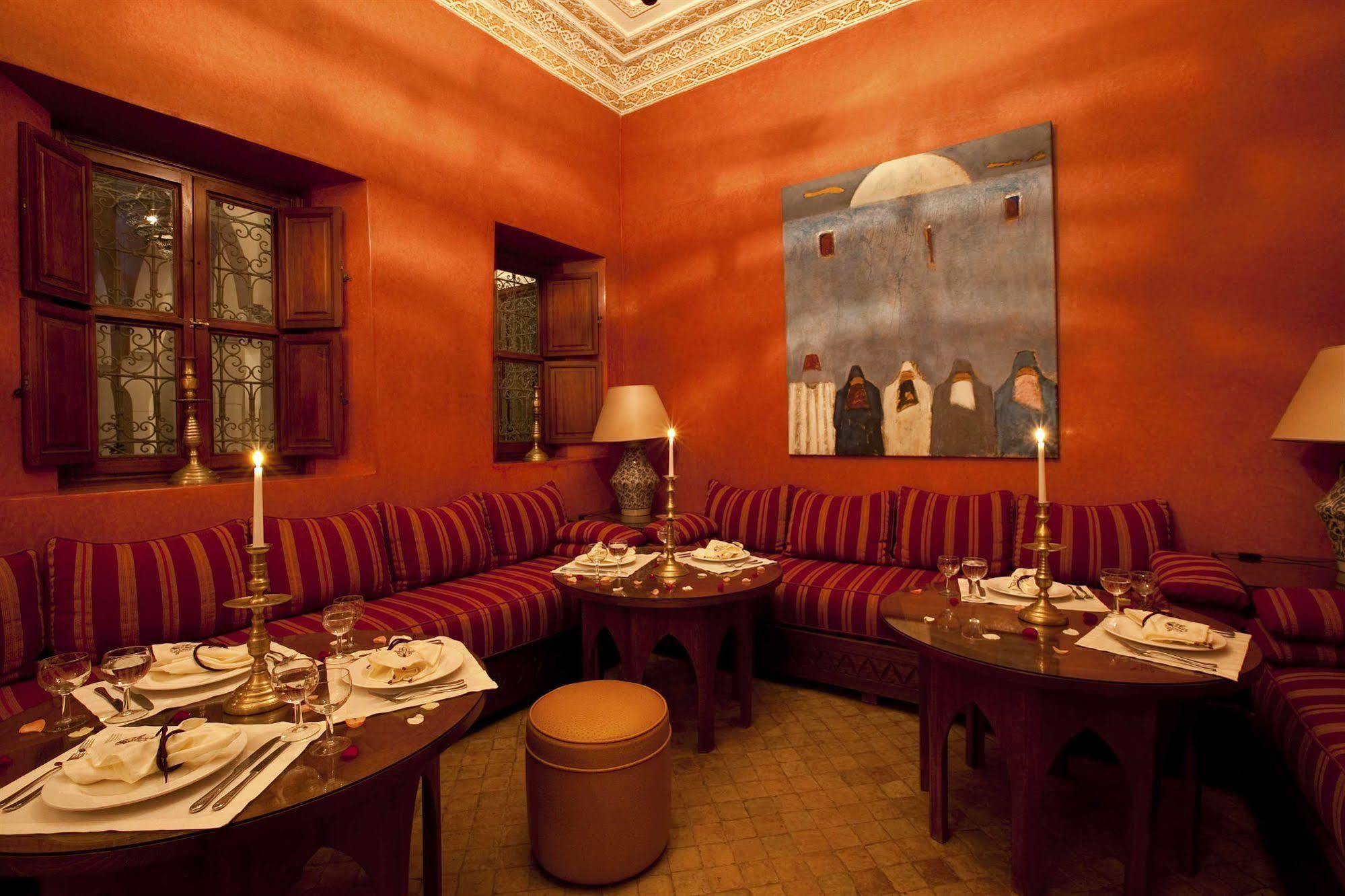 Riad Les Bougainvilliers Marrakesh Exterior photo
