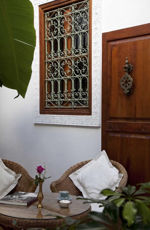 Riad Les Bougainvilliers Marrakesh Exterior photo